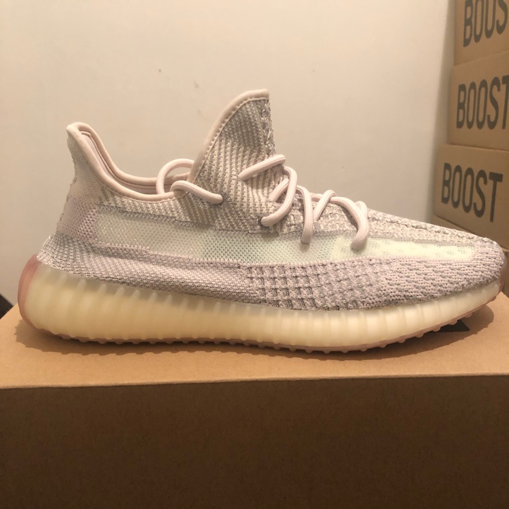 Yeezys 350s Citrin Size 9